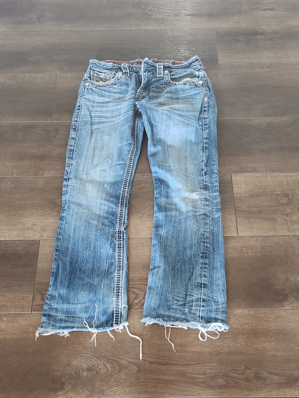 Rock Revival Light Blue Frayed Flare Jeans Clive Bootcut 31